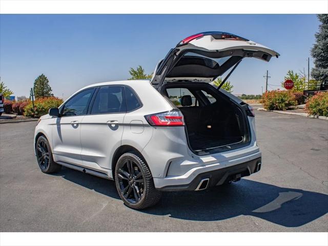 2021 Ford Edge ST