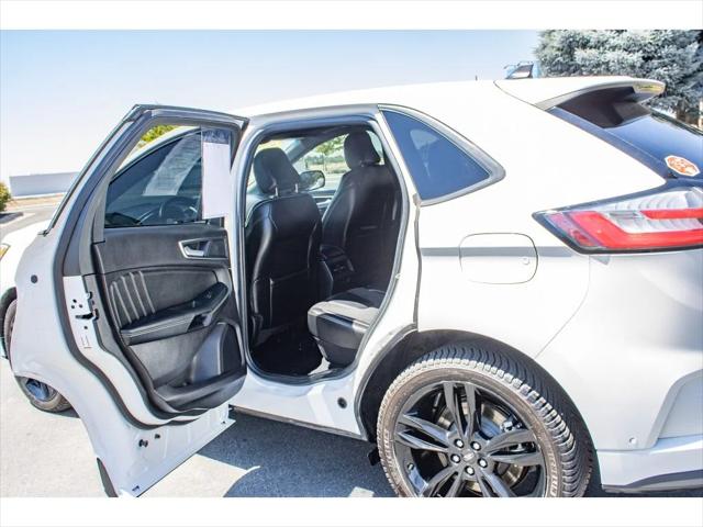 2021 Ford Edge ST