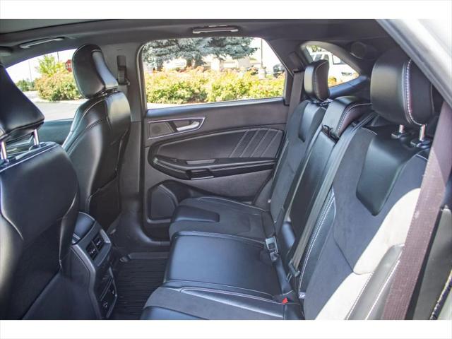 2021 Ford Edge ST