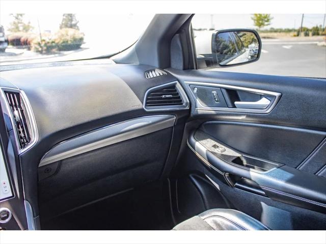 2021 Ford Edge ST