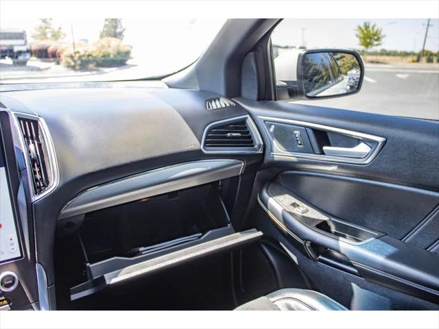 2021 Ford Edge ST