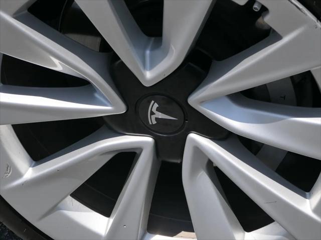 2022 Tesla Model 3 Long Range Dual Motor All-Wheel Drive