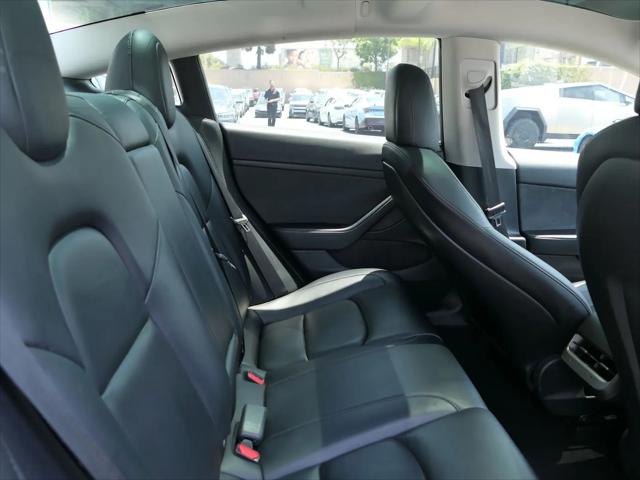 2022 Tesla Model 3 Long Range Dual Motor All-Wheel Drive