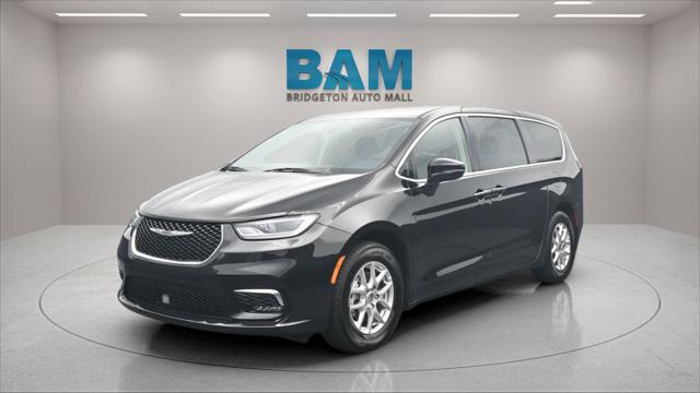 2024 Chrysler Pacifica Touring L 2024 Chrysler Pacifica Touring L