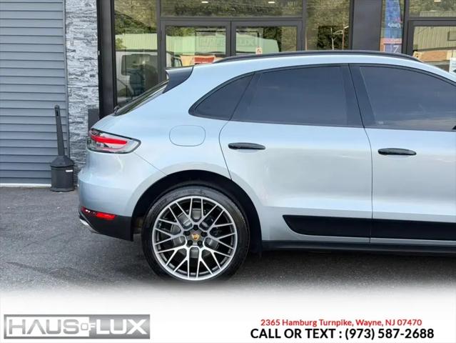 2020 Porsche Macan Macan