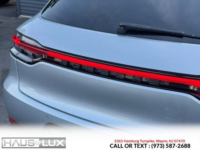 2020 Porsche Macan Macan