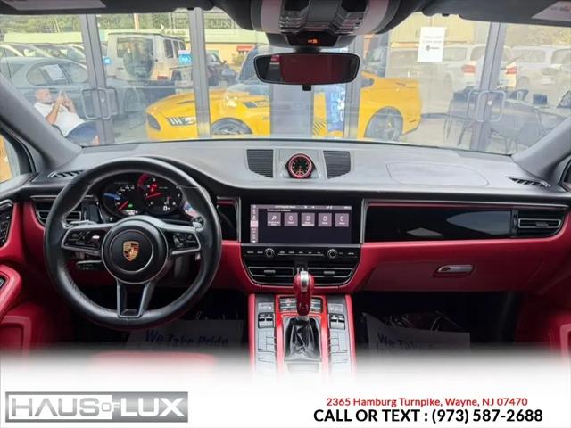 2020 Porsche Macan Macan