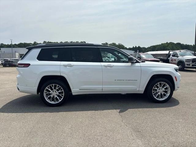 2021 Jeep Grand Cherokee L Summit 4x4 2021 Jeep Grand Cherokee L Summit 4x4