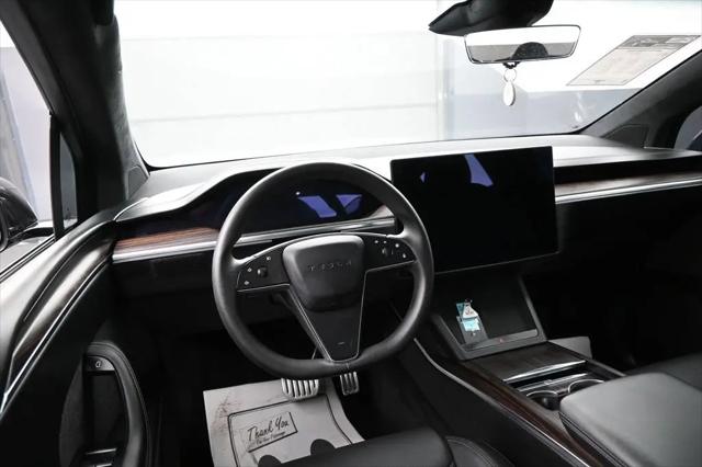 2024 Tesla Model X Long Range