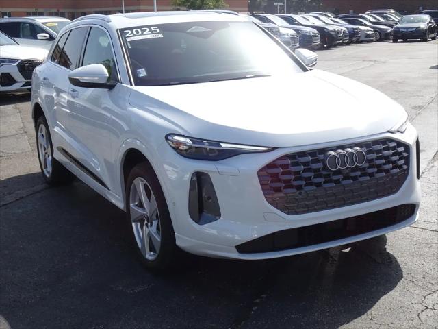 2025 Audi Q5 Premium Plus TFSI quattro S tronic