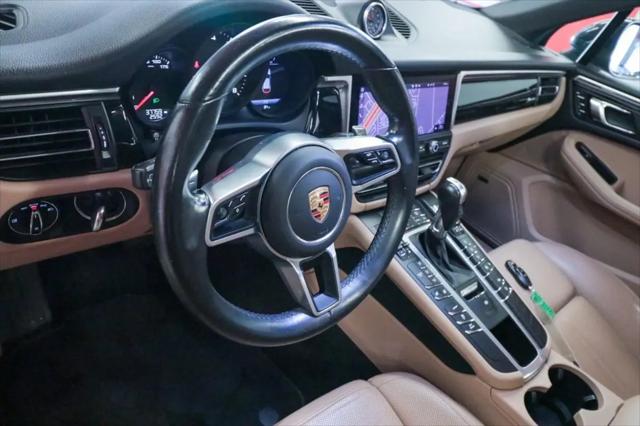 2021 Porsche Macan Macan