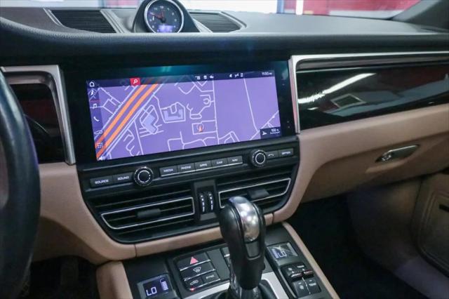 2021 Porsche Macan Macan