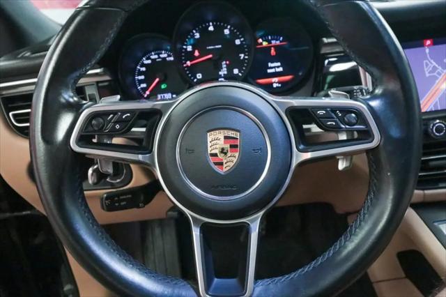 2021 Porsche Macan Macan