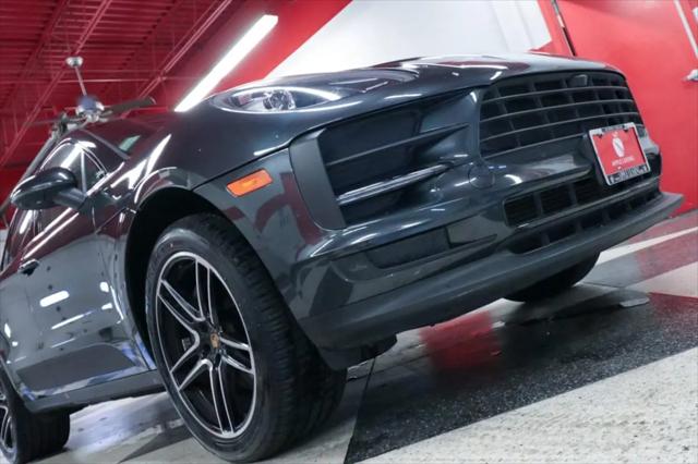 2021 Porsche Macan Macan