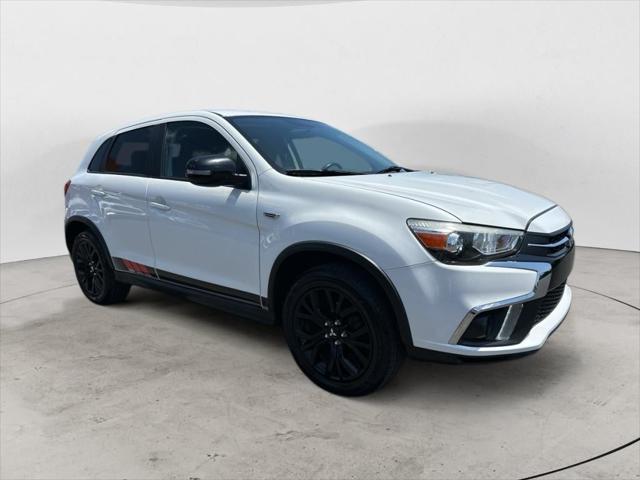 2019 Mitsubishi Outlander Sport 2.0 LE 2019 Mitsubishi Outlander Sport 2.0 LE