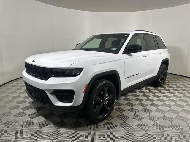 2023 Jeep Grand Cherokee Altitude X 4x4 2023 Jeep Grand Cherokee Altitude X 4x4
