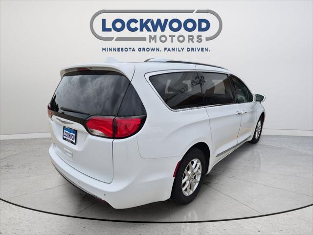 2020 Chrysler Pacifica Touring L