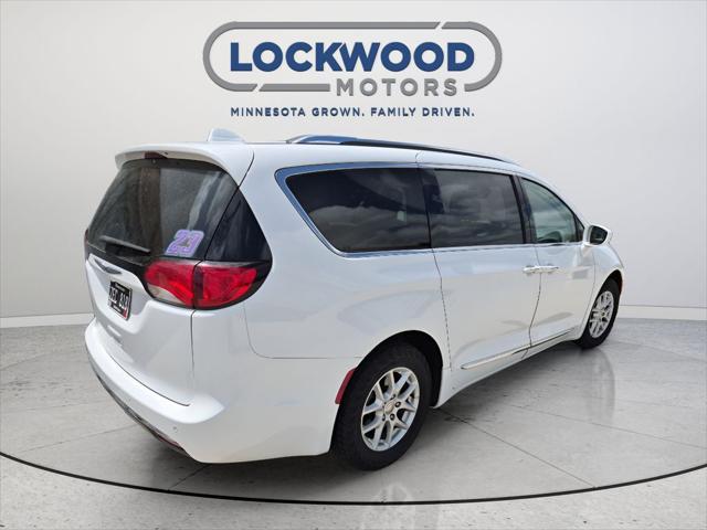 2020 Chrysler Pacifica Touring L