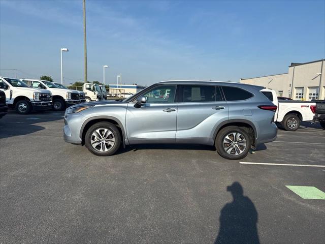 2022 Toyota Highlander XLE 2022 Toyota Highlander XLE