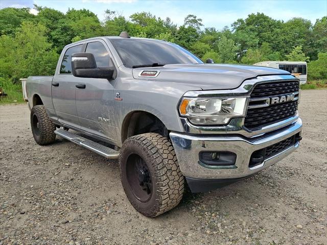 2023 RAM 2500 Big Horn Crew Cab 4x4 64 Box 2023 RAM 2500 Big Horn Crew Cab 4x4 64 Box