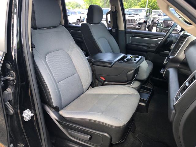 2020 Ram 1500 Big Horn Crew Cab 4x4 5'7" Box