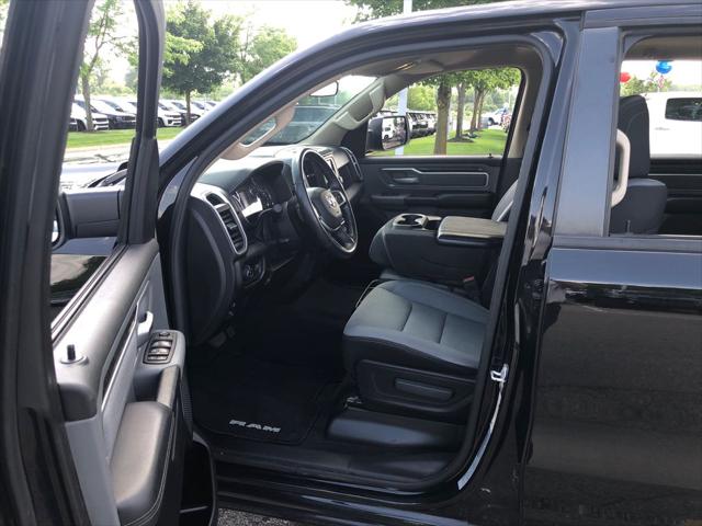 2020 Ram 1500 Big Horn Crew Cab 4x4 5'7" Box
