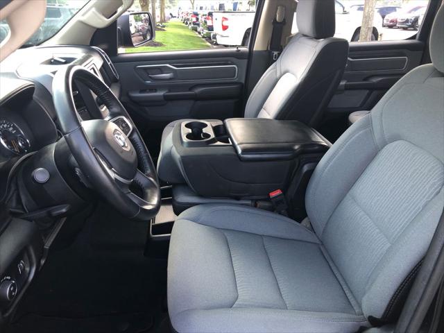 2020 Ram 1500 Big Horn Crew Cab 4x4 5'7" Box