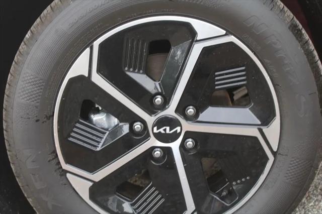 2026 Kia Niro LX