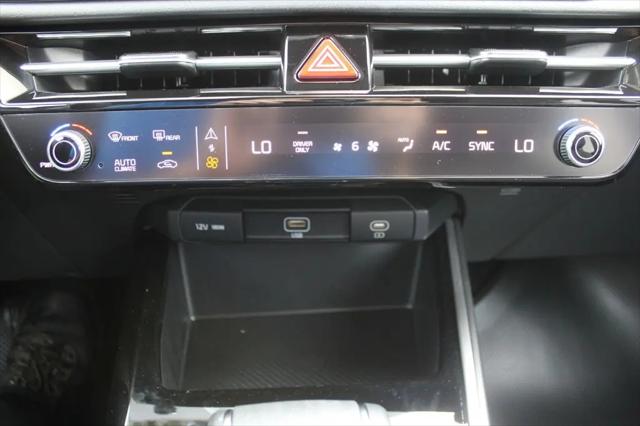 2026 Kia Niro LX
