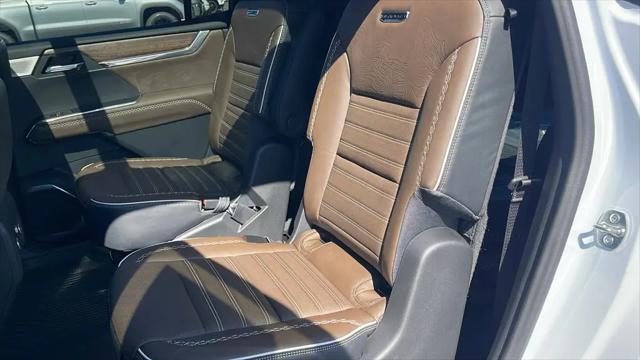 2026 GMC Acadia Denali Ultimate AWD