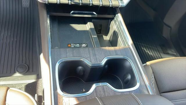 2026 GMC Acadia Denali Ultimate AWD