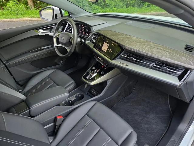2026 Audi e-tron Premium 55 quattro