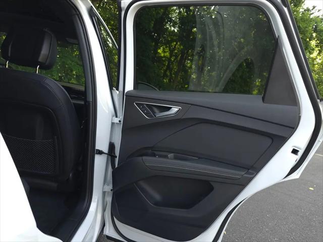 2026 Audi e-tron Premium 55 quattro