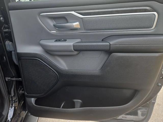 2020 Ram 1500 Big Horn Crew Cab 4x4 57 Box