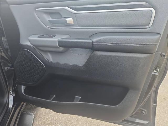 2020 Ram 1500 Big Horn Crew Cab 4x4 57 Box