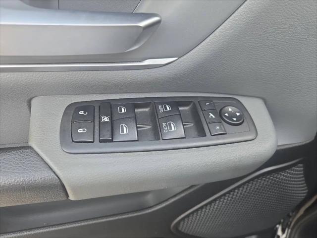 2020 Ram 1500 Big Horn Crew Cab 4x4 57 Box