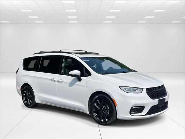 2023 Chrysler Pacifica Touring L for sale in Gastonia, NC