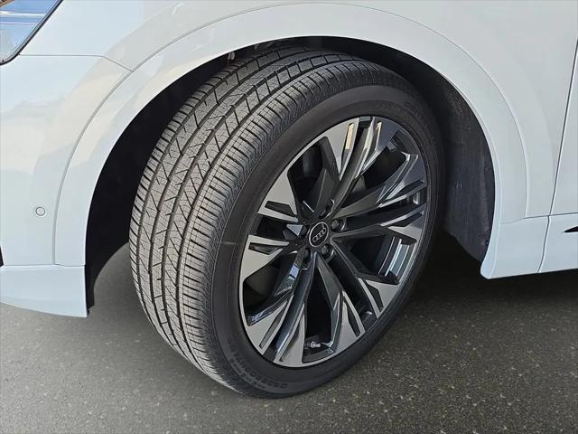 2026 Audi Q8 Premium Plus 55 TFSI quattro Tiptronic