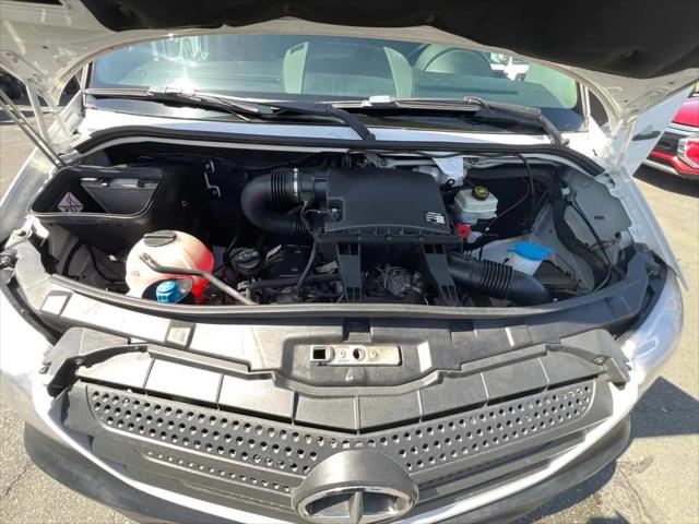 2017 Mercedes-Benz Sprinter 2500 Standard Roof V6