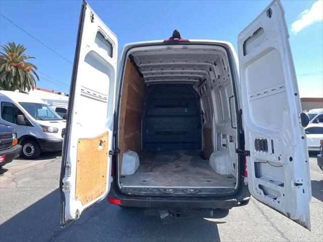 2017 Mercedes-Benz Sprinter 2500 Standard Roof V6