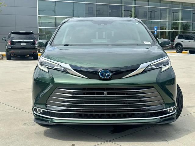 2021 Toyota Sienna Platinum