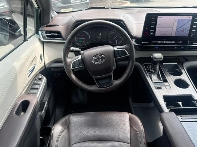 2021 Toyota Sienna Platinum