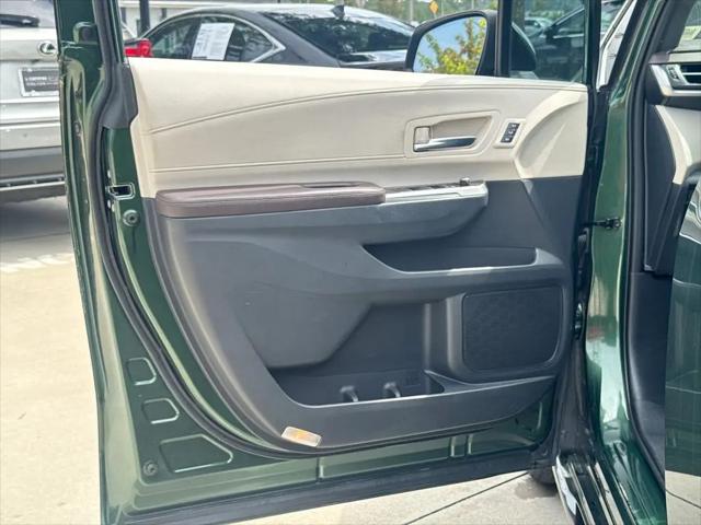 2021 Toyota Sienna Platinum