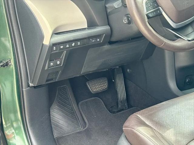 2021 Toyota Sienna Platinum
