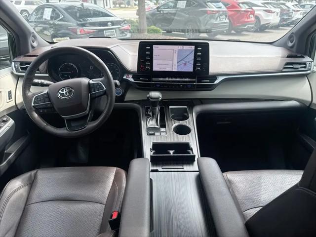 2021 Toyota Sienna Platinum