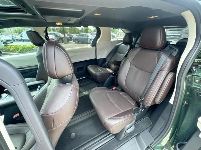 2021 Toyota Sienna Platinum