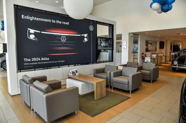 2023 Buick Envision Essence AWD