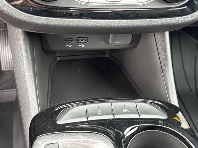 2026 Buick NV Sport Touring FWD