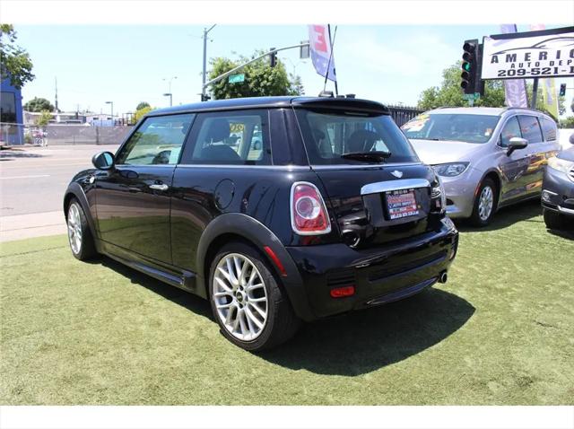 2011 MINI Cooper Cooper