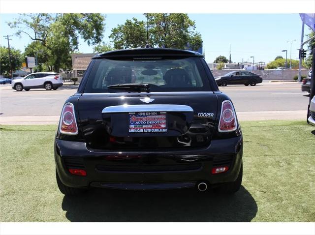 2011 MINI Cooper Cooper